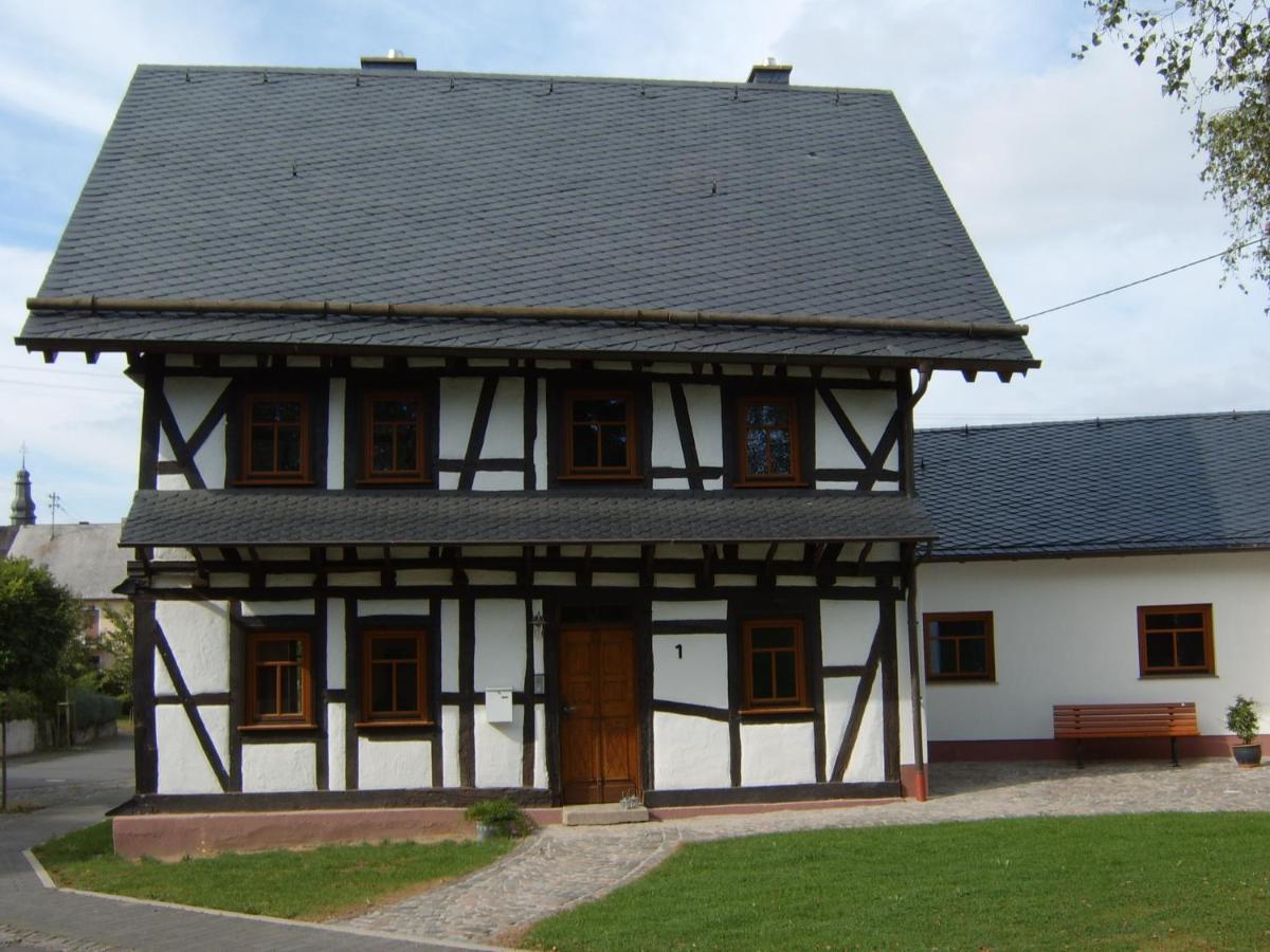 Ferienhaus Schmitt Beltheim 外观 照片